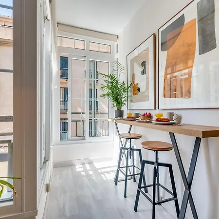Victoria 16 Premium By Nagoa Homes Apartment